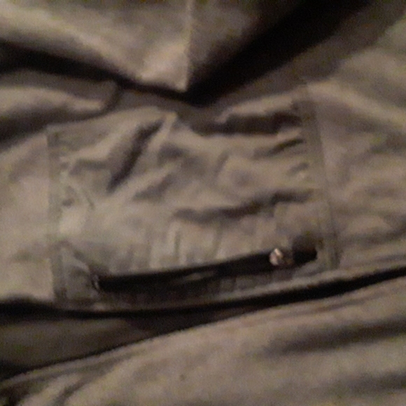 Fleece - Picture 2 of 7